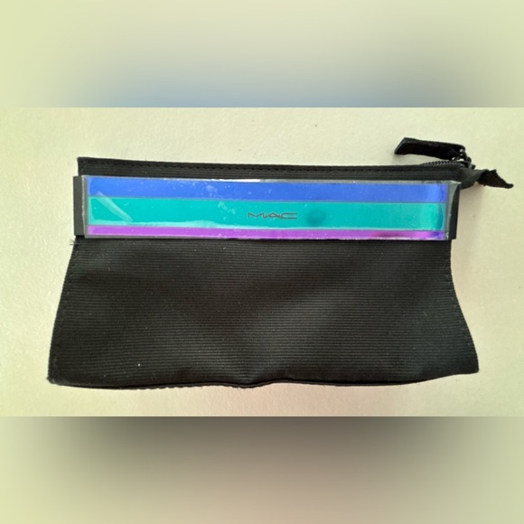 M•A•C Cosmetics | small cosmetic/makeup bag - Picture 7 of 15